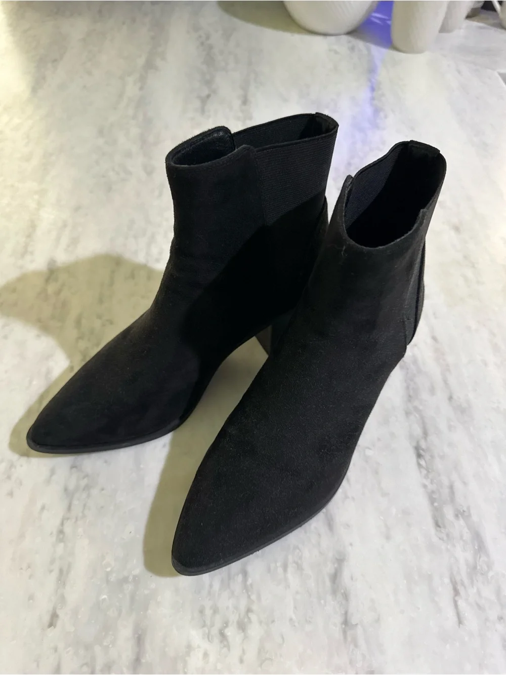 Amazon Chic Neutral Black Pointed Toe Minimalist Ankle Booties Vegan Suede 7